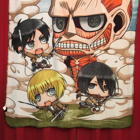 Attack on Titan Anime Chibi Fleece Throw Blanket / 60" x 50" - Picture 7 of 12